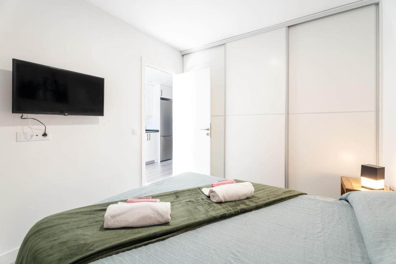 Las Rosas Sunset Apartment อาโรนา ภายนอก รูปภาพ